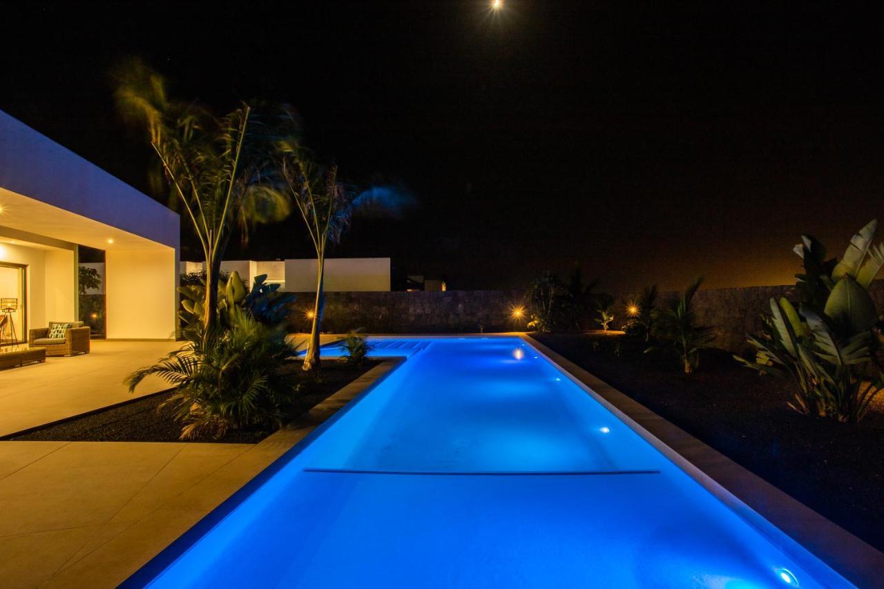 Villa Macan Teguise  Extérieur photo