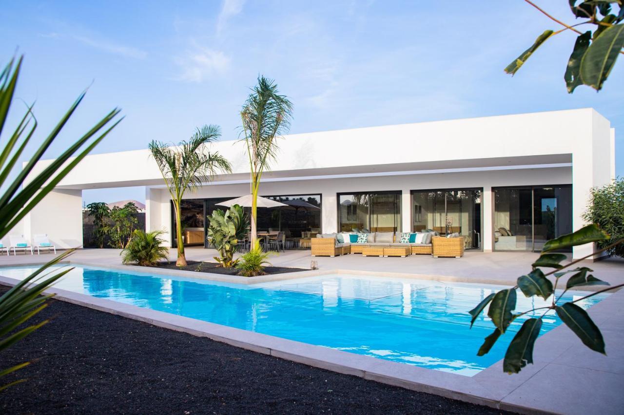Villa Macan Teguise  Extérieur photo