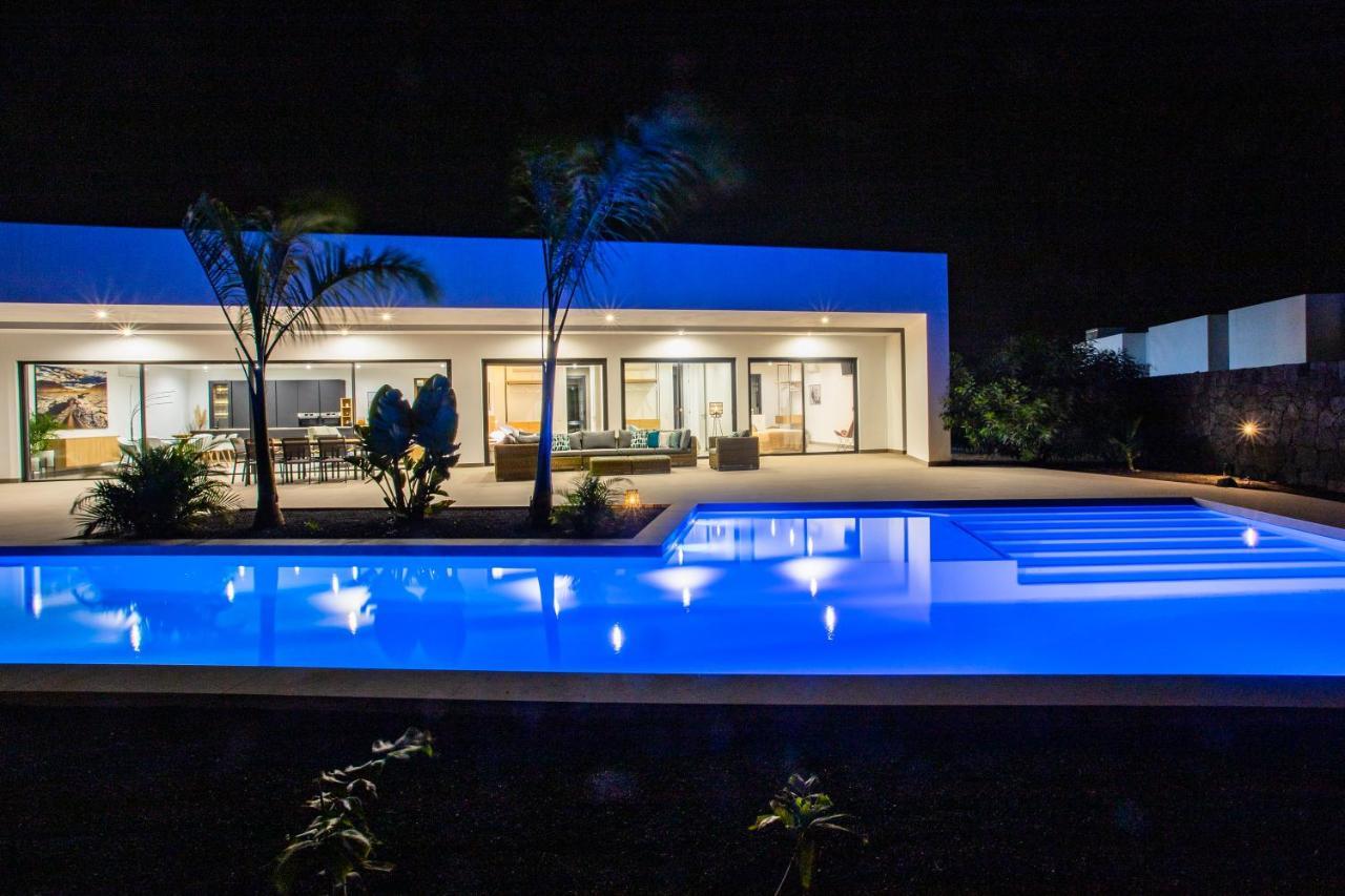 Villa Macan Teguise  Extérieur photo